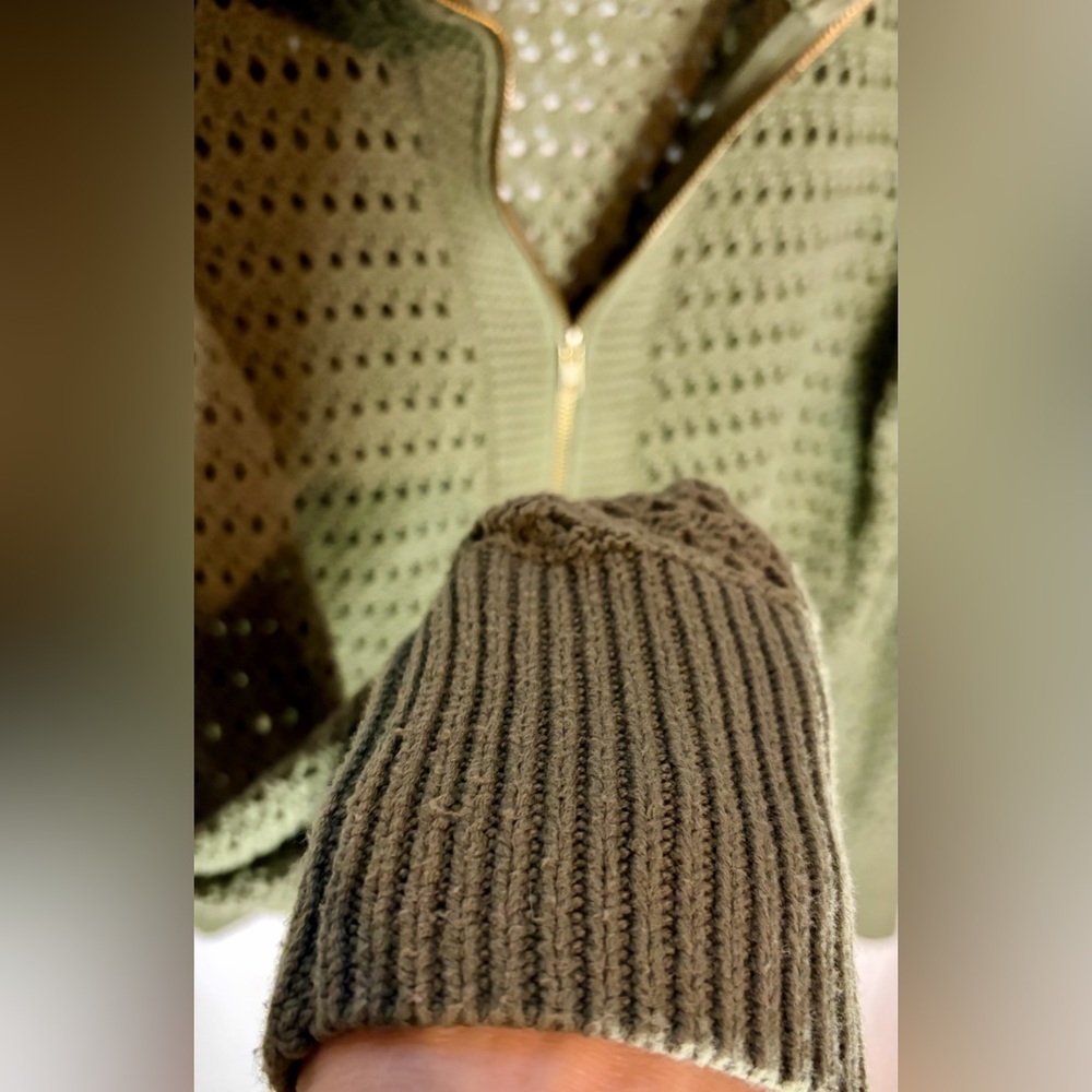Doe and Rae Cherished Moment Open Knit Zip Up Cardigan Olive Size Large - Picture 9 of 9